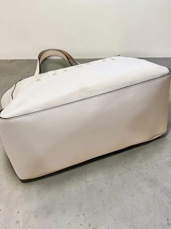 Coach Horse & Carriage Tote Chalk Vanilla C4063 - Picture 7 of 14